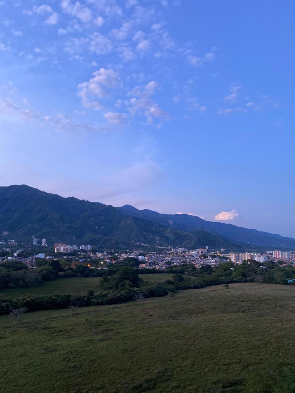 Linda Vista - - Varsovia Club Residencial Ibague