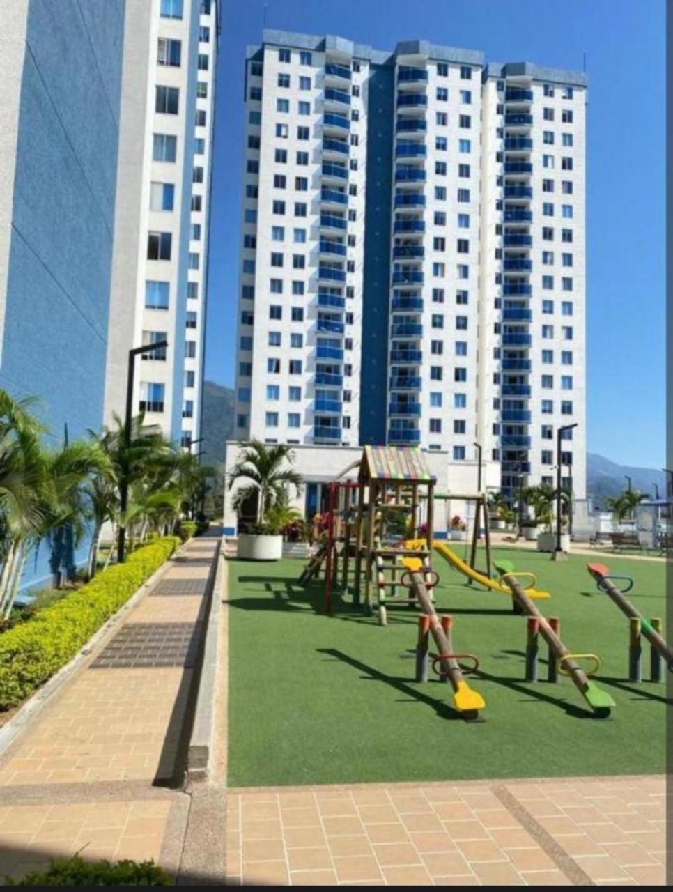 Linda Vista - - Varsovia Club Residencial Apartment